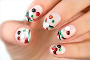 Wojooh Nail Art - U.A.E National Day: Win, Love, Victory