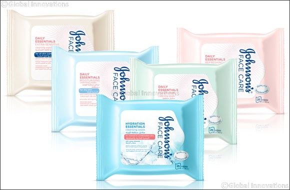 Get more from your face wipes with JOHNSON'S� Facial Wipe Hacks