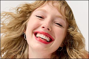 The 90s Are Back (Better Than Ever) with Benefit Cosmetics!