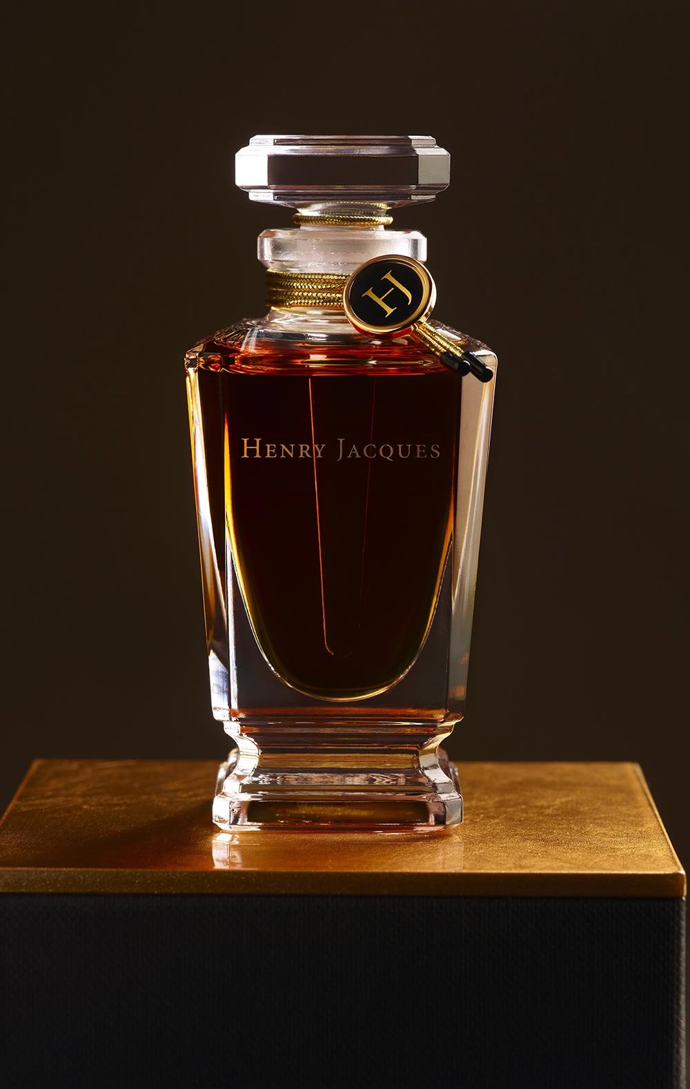 Henry Jacques’ Oudh Supreme, An Ode to Oud