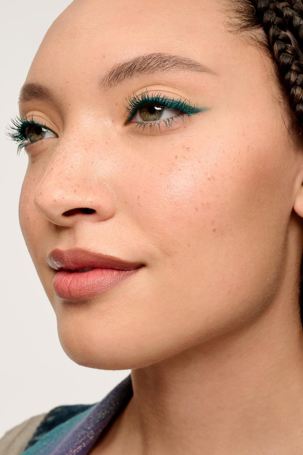 Glass Skin, Minus the Filter: The POREfessional Family Does the Work So Your Camera Doesn’t Have To