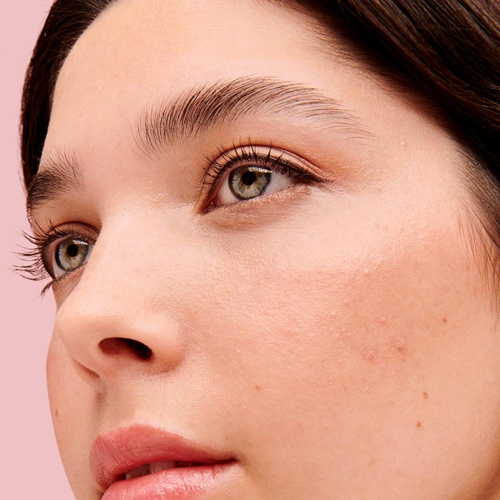 Full Fluff Ahead: Benefit’s Brow Experts Crack the Fluffy Brow Code